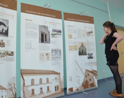 Miniaturbild zu: „Ma Tovu…“. Synagogen in Schwaben. Wanderausstellung vom 20. Juni - 24. August 2016